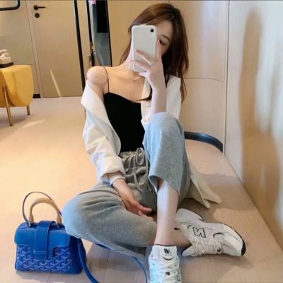 怀特霍尔街上的长筒靴